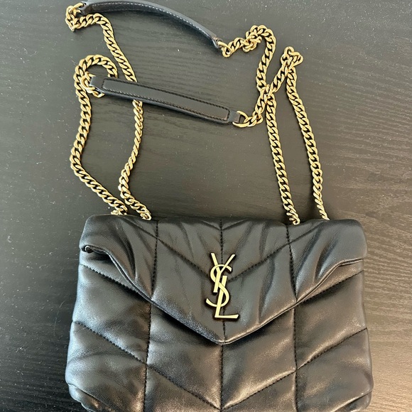 Saint Laurent Black Crossbody with Gold Chain. Toy Puffer bag in lambskin - Picture 2 of 5